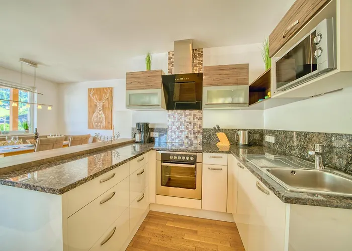 Appartement Tauernblick 6 *